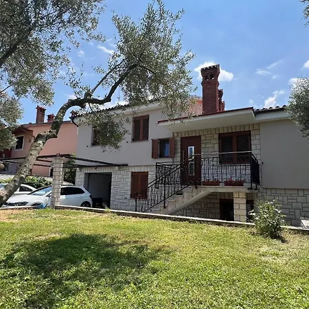 Apartma Istrsko Zavetje Pri Kopru - Istrian Hideaway Apartment Near Koper Pobegi