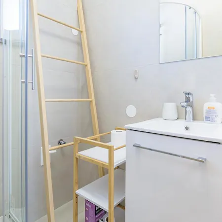 Apartma Istrsko Zavetje Pri Kopru - Istrian Hideaway Near Koper