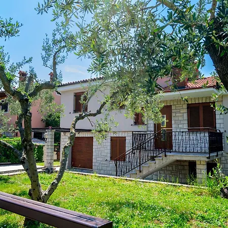 Apartma Istrsko Zavetje Pri Kopru - Istrian Hideaway Near Koper