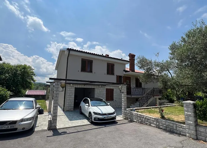 Lejlighed Cozy Koper - New 2023 Pobegi